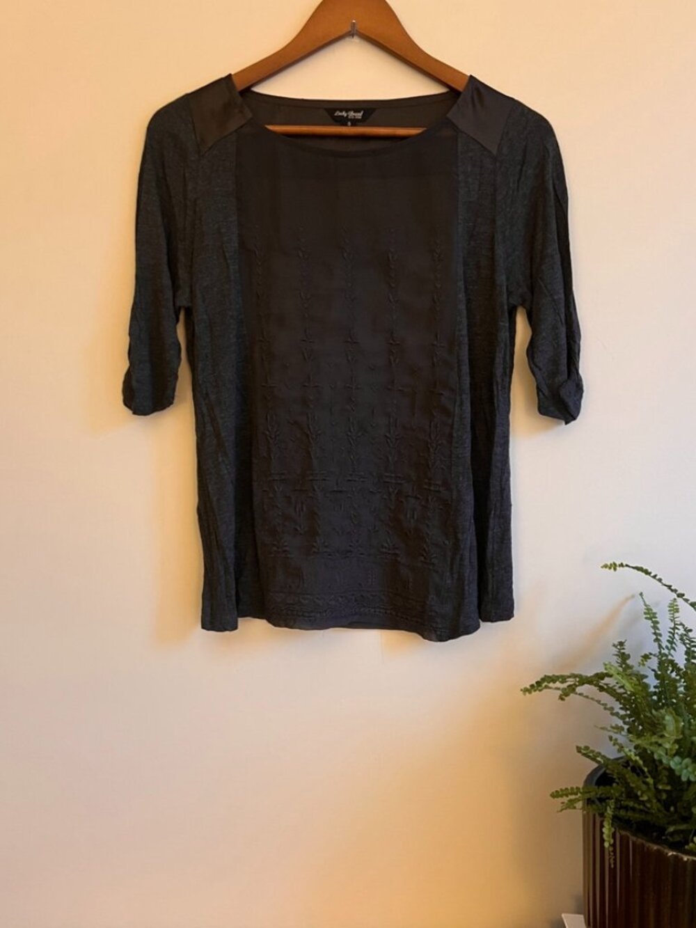 Lucky Brand Mixed Media Embroidered Top | Size Small | Charcoal
